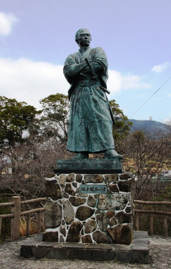 坂本竜馬銅像